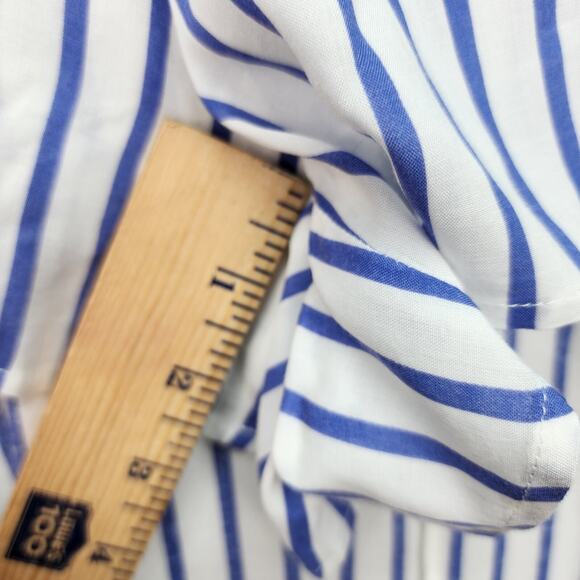 NWT Olia Wrap Sundress JR Medium Blue White Stripe Dress Pockets Built-In Shorts - Picture 15 of 16